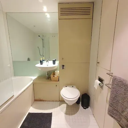 Perfect For Corporate & Business Travellers - Leeds City Centre - 3 Beds Apt - Monthly Offers Leeds (West Yorkshire)